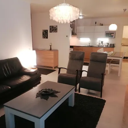 Majoituspalvelu Nurmi Oksapolku 2 B Deluxe 103m2